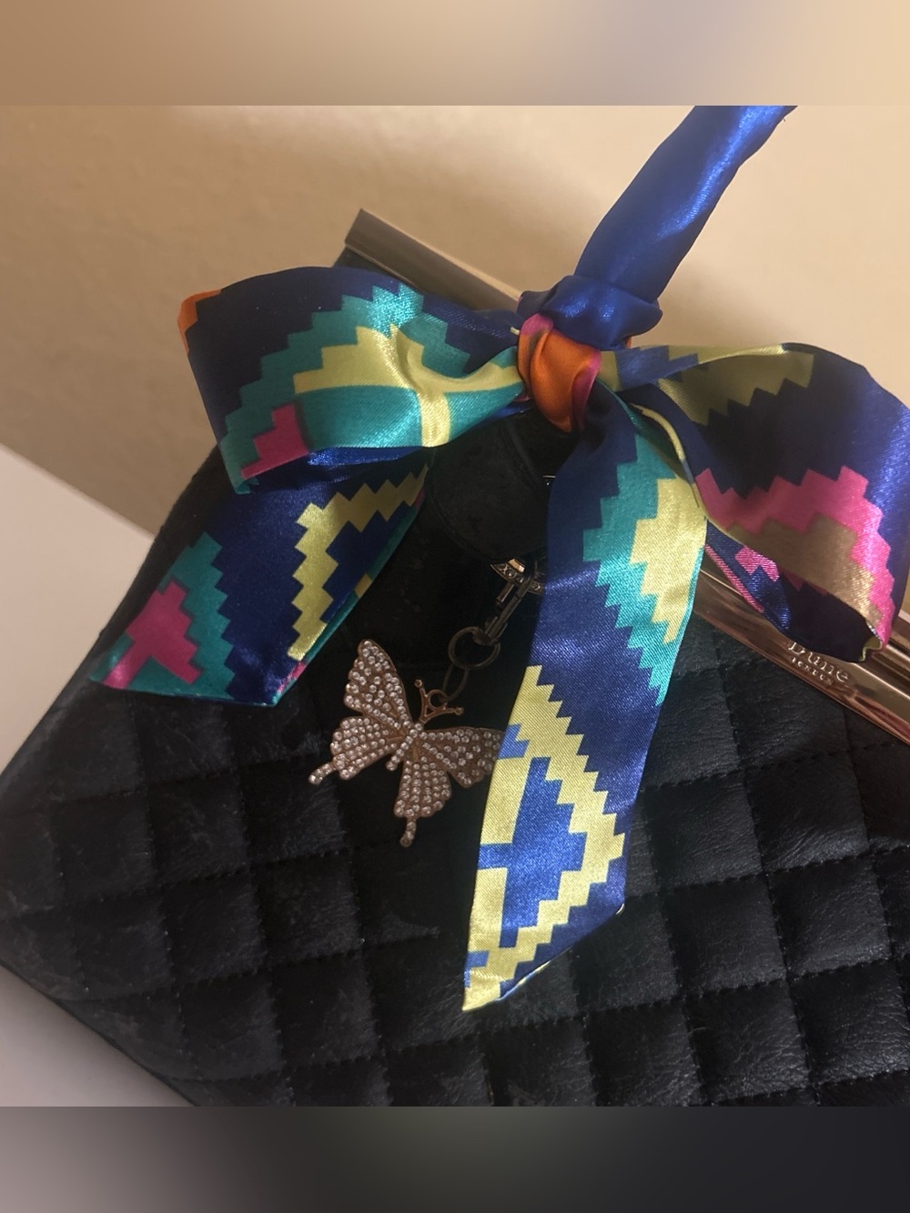 Twilly Southwest Style Women’s Handbag  Scarf Accent. Pink Navy Blue Yellow
